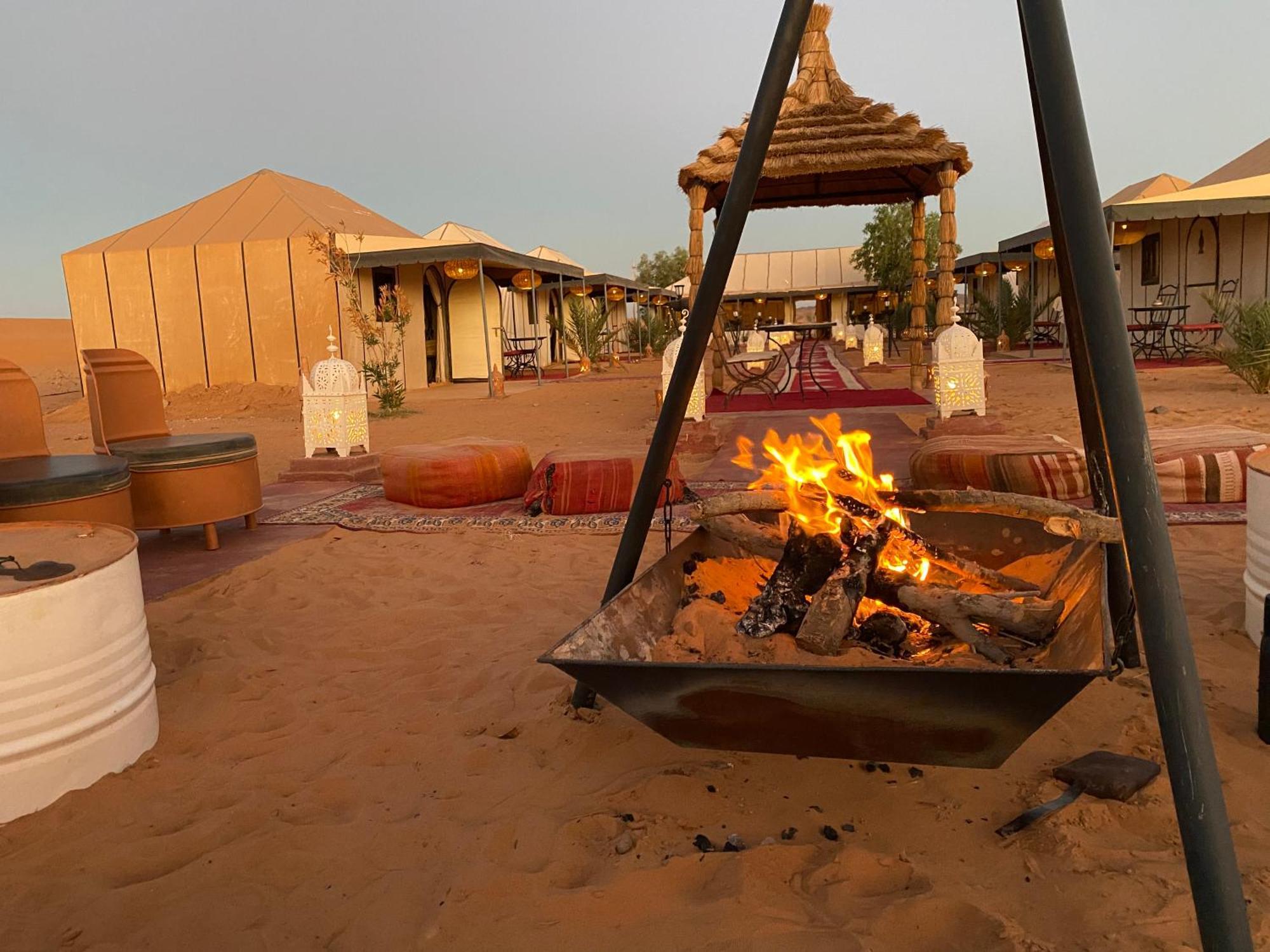 Merzouga Moonlight Desert Camp Zewnętrze zdjęcie